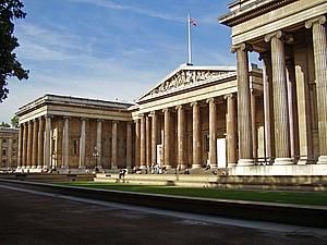 Лондон: поліція евакуювала відвідувачів Британського музею