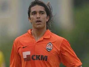 Марсело Морено перед Лігою чемпіонів переглядає відео за участю Ромаріо та Роналдо Марсело Морено перед Лігою чемпіонів переглядає відео за участю Ромаріо та Роналдо