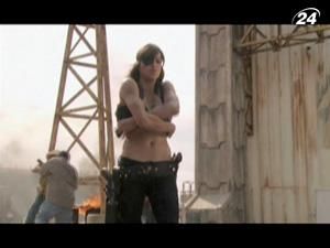 "Мачете": найманого кілера підставляють його ж роботодавці "Мачете": найманого кілера підставляють його ж роботодавці