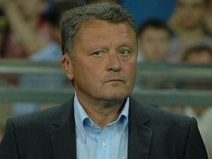 Маркевич: Футболісти відвикли від таких полів Маркевич: Футболісти відвикли від таких полів