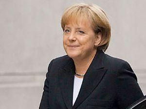 Німеччина пропонує Україні допомогти з Євро-2012 Німеччина пропонує Україні допомогти з Євро-2012