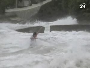 В Карибському морі бушує ураган “Ерл”