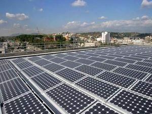 Іспанія та Франція починають економити на сонячній енергії