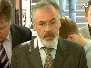 Табачник хоче, щоб усі учні отримали вакцинацію Табачник хоче, щоб усі учні отримали вакцинацію