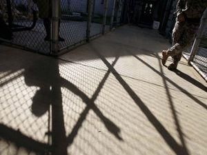 Помічника бен Ладена засудили на довічне ув'язнення Помічника бен Ладена засудили на довічне ув'язнення