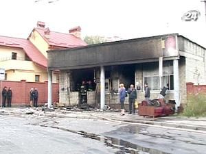 У Львові горів магазин з піротехнічними засобами У Львові горів магазин з піротехнічними засобами