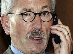 Німеччина: 46% німців бояться стати чужими у власній країні Німеччина: 46% німців бояться стати чужими у власній країні