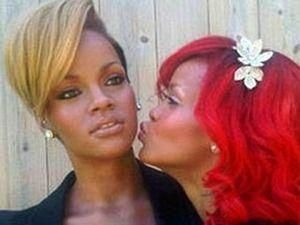 У Вашингтоні виставили воскову копію Ріанни У Вашингтоні виставили воскову копію Ріанни