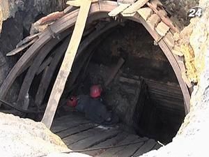 Вітчизняні надра вичерпують направо і наліво Вітчизняні надра вичерпують направо і наліво