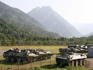 ЗМІ: на російській базі в Абхазії вибухнув склад із зброєю ЗМІ: на російській базі в Абхазії вибухнув склад із зброєю