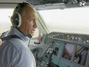 Путін обійшов Медвєдєва по рейтингам Путін обійшов Медвєдєва по рейтингам