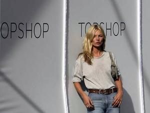 Кейт Мосс пішла з поста дизайнера компанії TopShop (ВІДЕО)