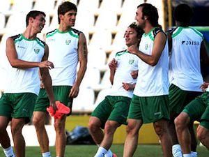 Карпатівці поновили тренування Карпатівці поновили тренування