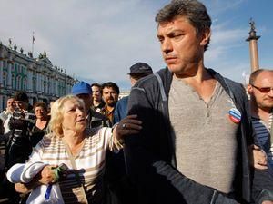 У Росії лідера руху "Солідарність" оштрафували на 500 руб У Росії лідера руху "Солідарність" оштрафували на 500 руб