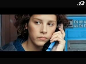 "Компенсація": сестри вирушають на пошуки батька "Компенсація": сестри вирушають на пошуки батька