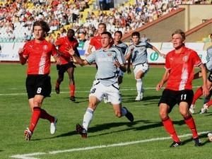 "Зоря" не обіграла аматорів "Зоря" не обіграла аматорів