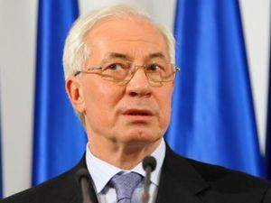 Азаров розповів де, відпочиває опозиція Азаров розповів де, відпочиває опозиція