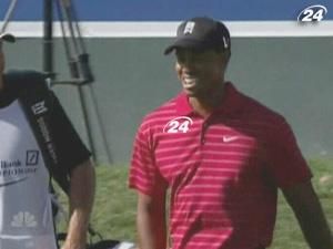 Тайгер Вудс не зумів втрутитись у боротьбу за черговий трофей Тайгер Вудс не зумів втрутитись у боротьбу за черговий трофей