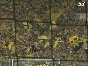 Фани дортмундської "Боруссії" не поїдуть на гру з "Шальке" Фани дортмундської "Боруссії" не поїдуть на гру з "Шальке"