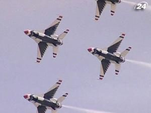 Повітряні викрутаси в режимі он-лайн Повітряні викрутаси в режимі он-лайн