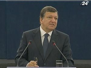Баррозу виступив перед європарламентарями Баррозу виступив перед європарламентарями