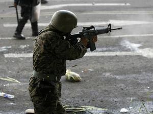 У Гондурасі на фабриці взуття застрелили 15 людей У Гондурасі на фабриці взуття застрелили 15 людей