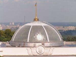 Депутати пропонують дозволити вільну російську в усіх сферах діяльності Депутати пропонують дозволити вільну російську в усіх сферах діяльності