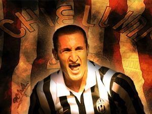 К'єліні вважає себе лідером захисту збірної Італії К'єліні вважає себе лідером захисту збірної Італії