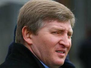 Депутати-олігархи взяли грошову допомогу від держави Депутати-олігархи взяли грошову допомогу від держави