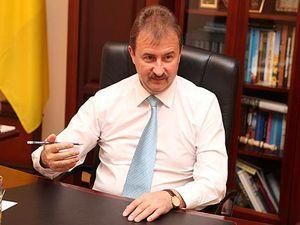 Попов взявся за систему охорони здоров'я у Києві Попов взявся за систему охорони здоров'я у Києві