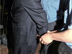 Вінниця: псих побив п’ятьох дівчат, чотирьом з них зламав щелепи Вінниця: псих побив п’ятьох дівчат, чотирьом з них зламав щелепи