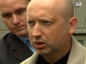 Олександра Турчинова допитали в СБУ Олександра Турчинова допитали в СБУ