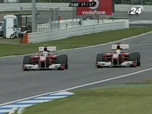 "Ferrari" уникнула санкцій за командну тактику "Ferrari" уникнула санкцій за командну тактику