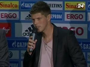 "Шальке" презентував Яна-Клааса Хунтелаара "Шальке" презентував Яна-Клааса Хунтелаара