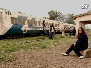 Аргентиною курсує лікарня на колесах Аргентиною курсує лікарня на колесах