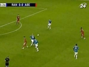 "Рейнджерс" та "Селтік" надалі не пускають в англійську Прем’єр-лігу "Рейнджерс" та "Селтік" надалі не пускають в англійську Прем’єр-лігу