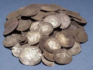 В Естонії знайшли скарб часів вікінгів В Естонії знайшли скарб часів вікінгів