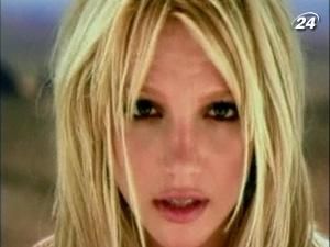 Колишній охоронець Брітні Спірс звинуватив її у домаганнях Колишній охоронець Брітні Спірс звинуватив її у домаганнях