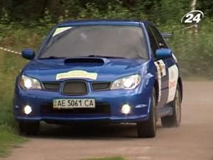 Юрій Хоміцький виграв третю гонку поспіль Юрій Хоміцький виграв третю гонку поспіль