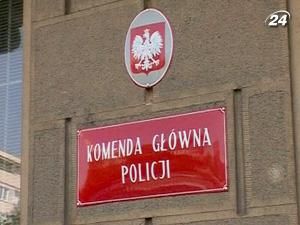 У Польщі понад 100 людей арештували за підозрою у розповсюдженні порнографії У Польщі понад 100 людей арештували за підозрою у розповсюдженні порнографії