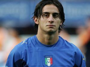 Аквілані готовий зіграти проти "Сампдорії" Аквілані готовий зіграти проти "Сампдорії"