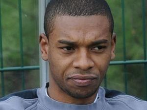 Фернандіньйо лікуватиметься щонайменше 10 тижнів Фернандіньйо лікуватиметься щонайменше 10 тижнів