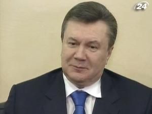 Янукович вирушає з візитом у Брюссель Янукович вирушає з візитом у Брюссель