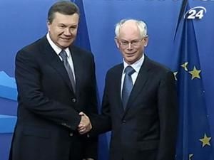 Саміт Україна-ЄС відбудеться 22 листопада у Брюсселі Саміт Україна-ЄС відбудеться 22 листопада у Брюсселі