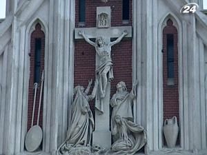 Греко-католики зазнають утисків в Україні Греко-католики зазнають утисків в Україні