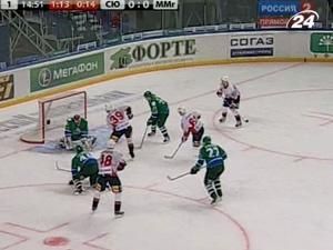 "Салават Юлаєв" в овертаймі здолав магнітогорський "Металург" "Салават Юлаєв" в овертаймі здолав магнітогорський "Металург"