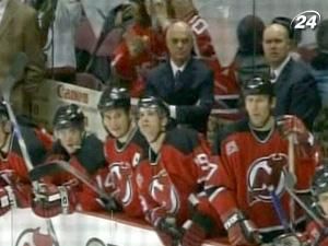 NHL оштрафувала "Нью-Джерсі" на $3 млн. NHL оштрафувала "Нью-Джерсі" на $3 млн.