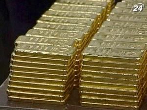 Ціна на золото побила черговий рекорд - 1269 дол. за унцію Ціна на золото побила черговий рекорд - 1269 дол. за унцію