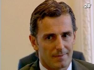 Педро Де ла Роса може стати пілотом "Hіspania Racing" Педро Де ла Роса може стати пілотом "Hіspania Racing"