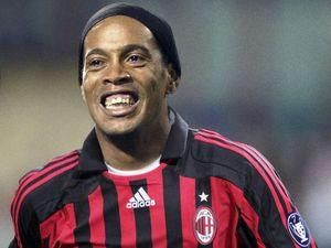 Рональдінью - кращий бразилець у Європі Рональдінью - кращий бразилець у Європі